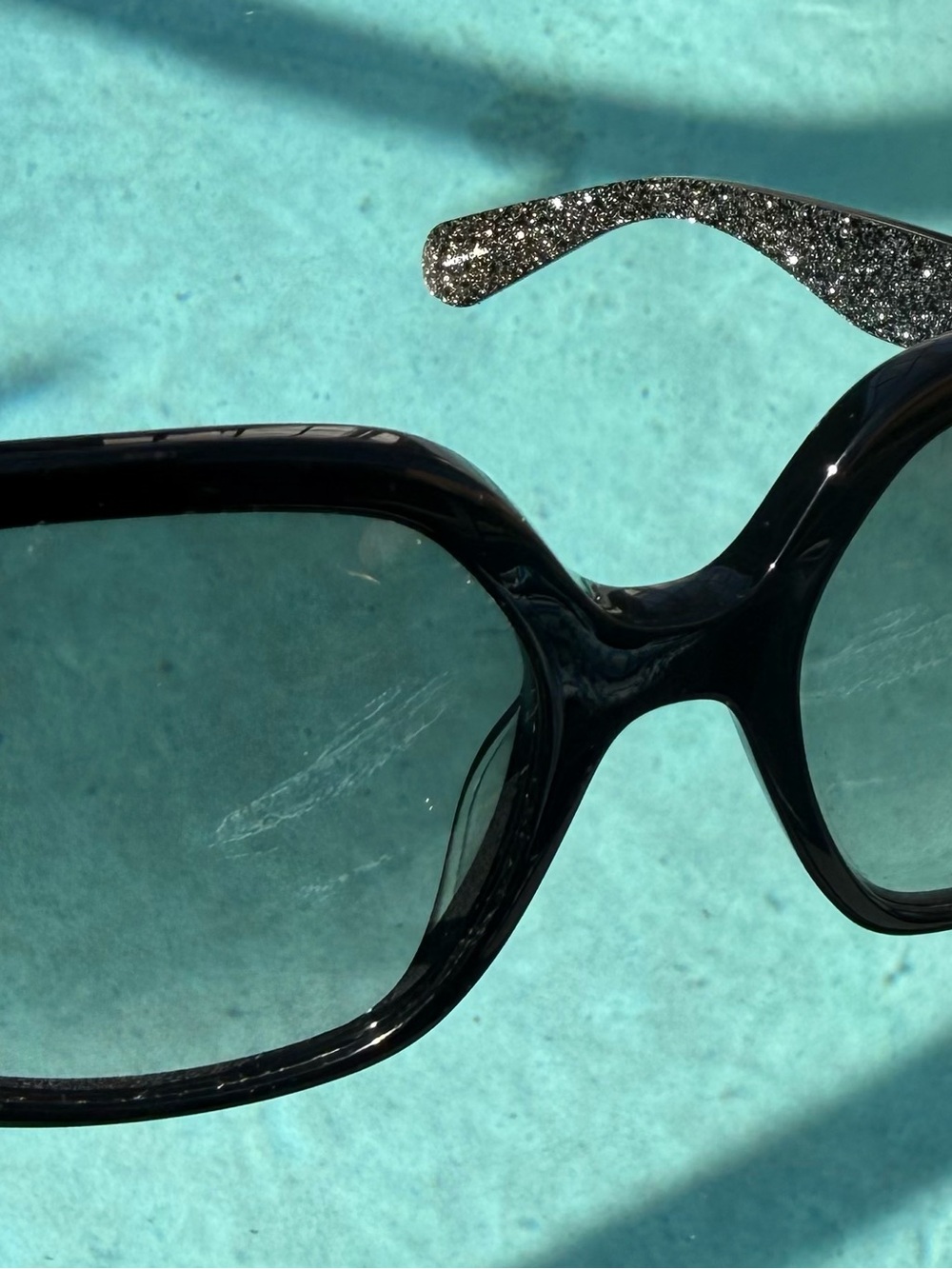 Kate Spade Katlee Sunglasses w/accessories Like New